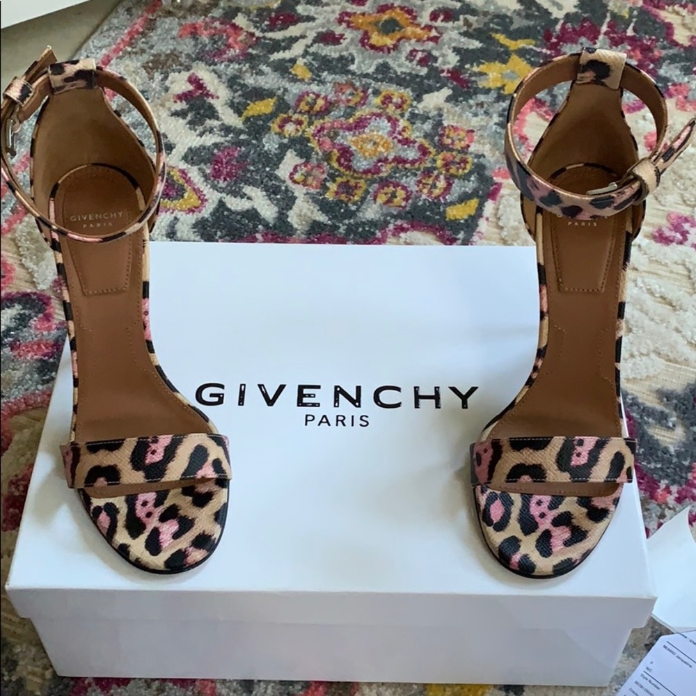 Givenchy Infinity Sandals